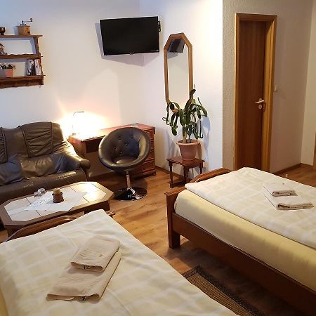 Landhaus Dargelin Hotel Behrenhoff Ngoại thất bức ảnh